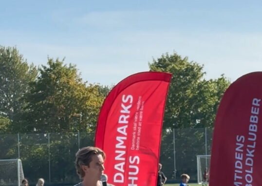overfald på skole