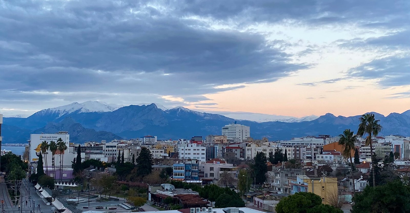 Antalya skyline on the Mediterranean coast, Türkiye, host city of COP31
