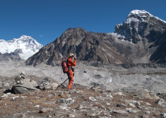 Ngozumpa Glacier in Nepal’s Himalayas — illustrative glacier landscape (Vyacheslav Argenberg, CC BY 4.0)