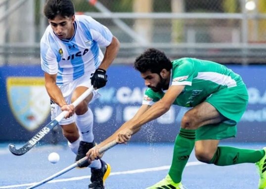 Pakistan Hockey League trophy and players announcement ceremony