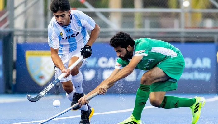 Pakistan Hockey League trophy and players announcement ceremony