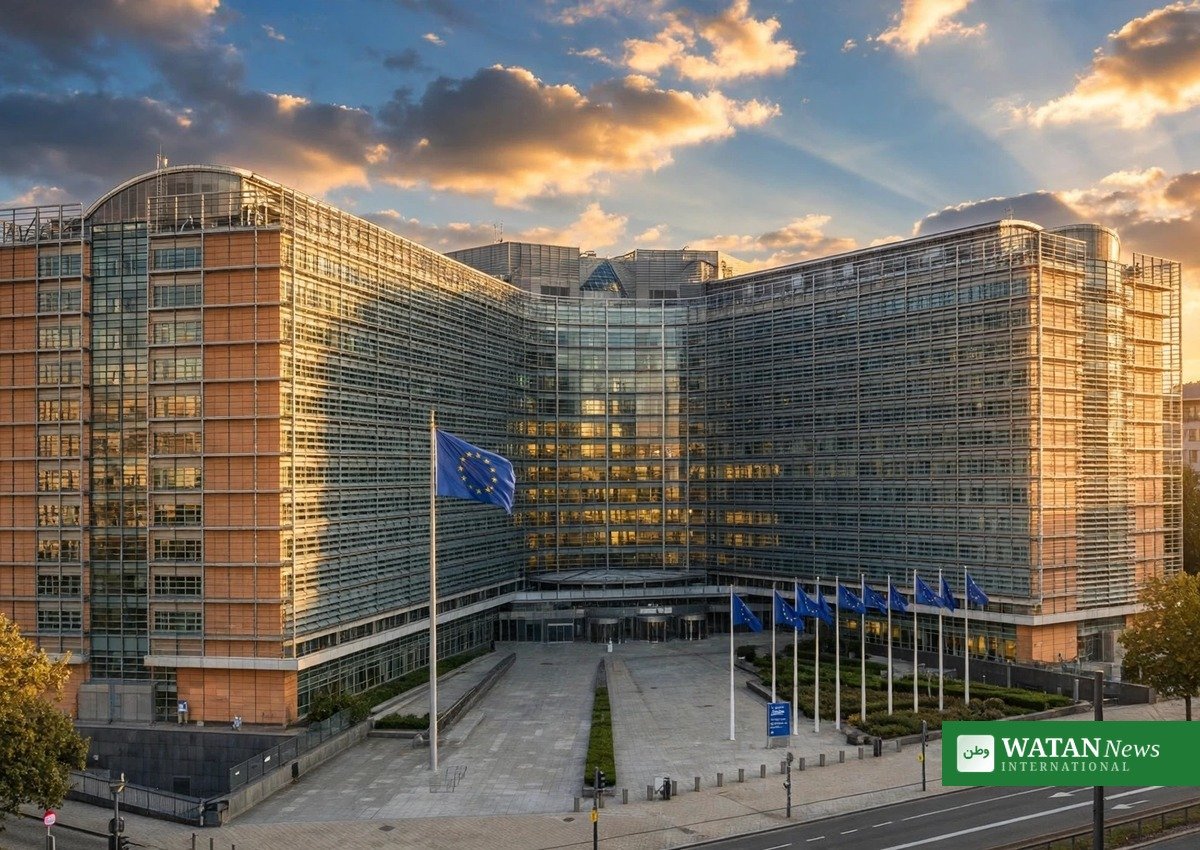 Berlaymont-bygningen i Bruxelles med EU-flag: EU-job test – er du klar til at arbejde i EU-systemet?