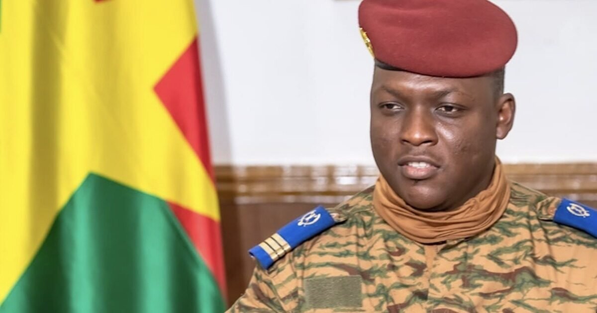 Kaptajn Ibrahim Traoré markerer fire år ved magten i Burkina Faso