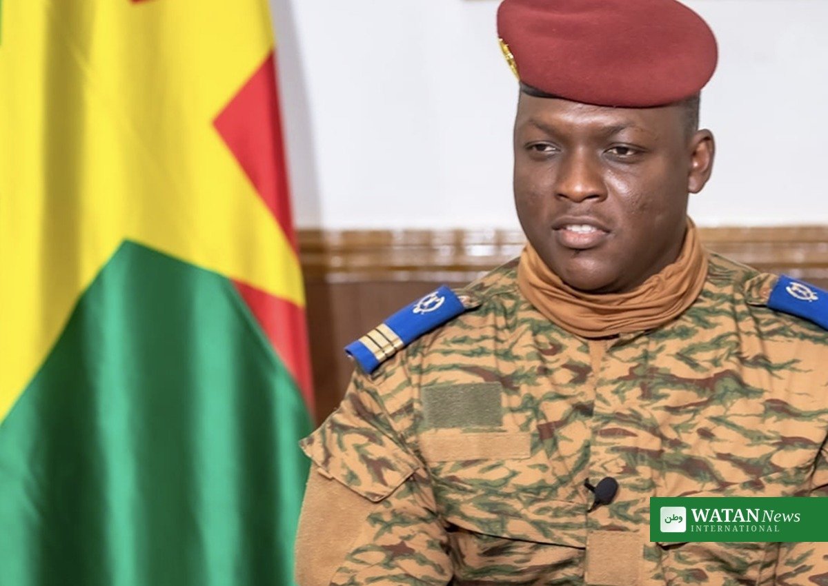 Kaptajn Ibrahim Traoré markerer fire år ved magten i Burkina Faso