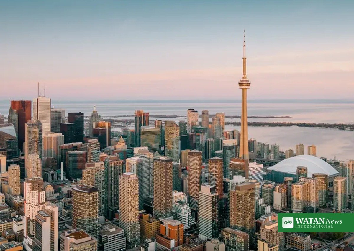Toronto financial district skyline with CN Tower, Canada jobs report context