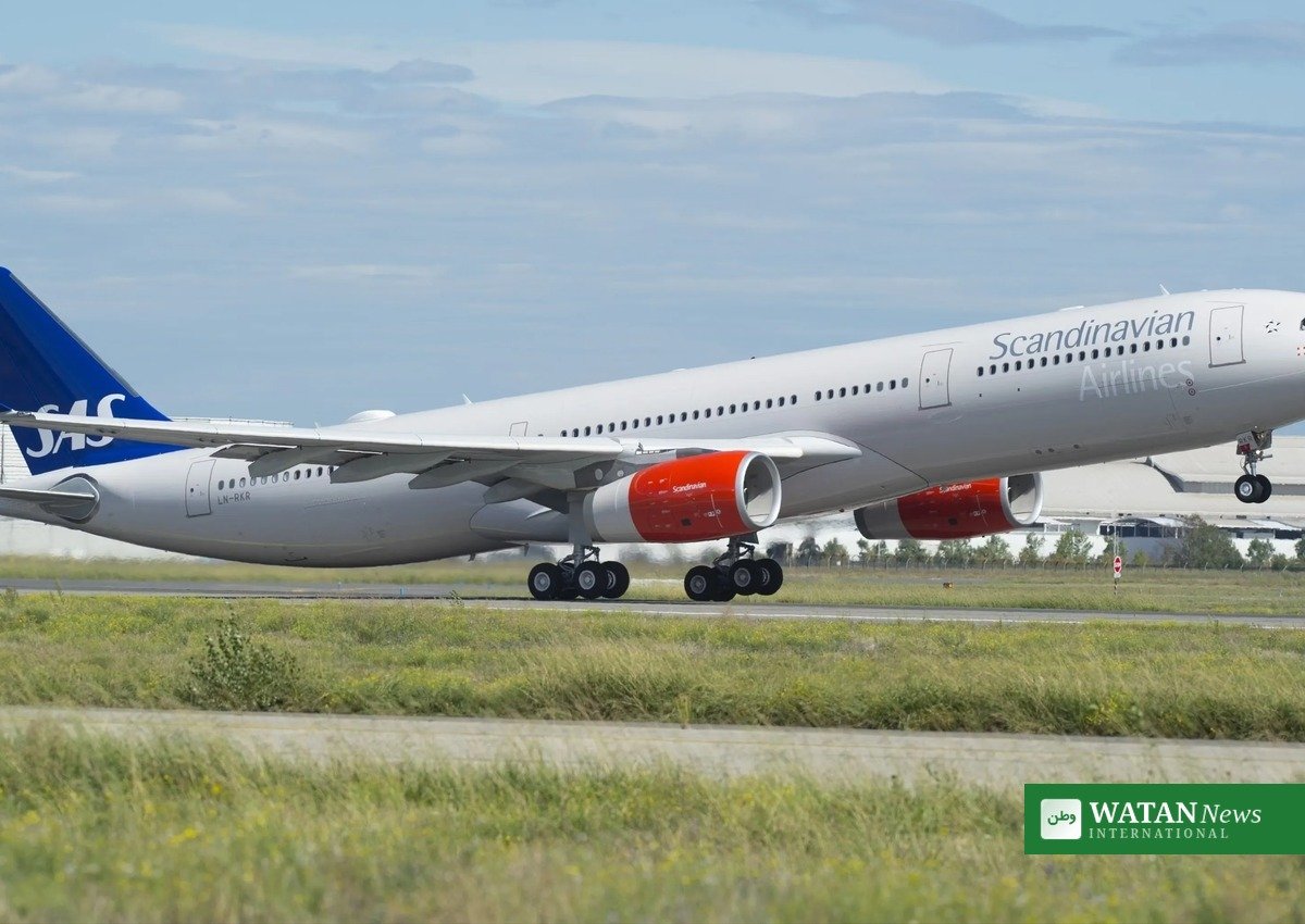 SAS Airbus A330 on the runway, Copenhagen-Mumbai flights