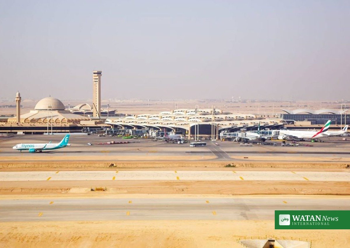 Ordered departure from Saudi Arabia: aircraft at Riyadh airport amid Houthi attack warnings