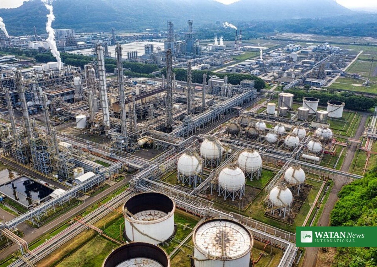 Aerial view of a petrochemical refinery complex — China fuel exports halt tightens Asian supply