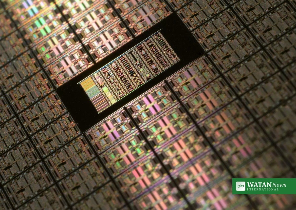 Silicon wafer microchip detail — GPT-Synopsys electronic design automation model