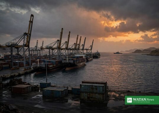 Yemen Hodeidah: havneby ved Det Røde Hav ved solnedgang