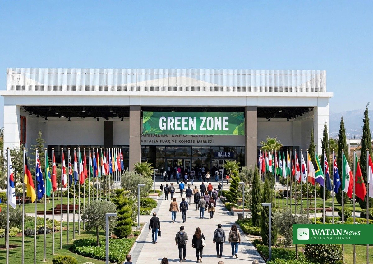 COP31 Green Zone-indgangen ved Antalya Expo Center med internationale flag
