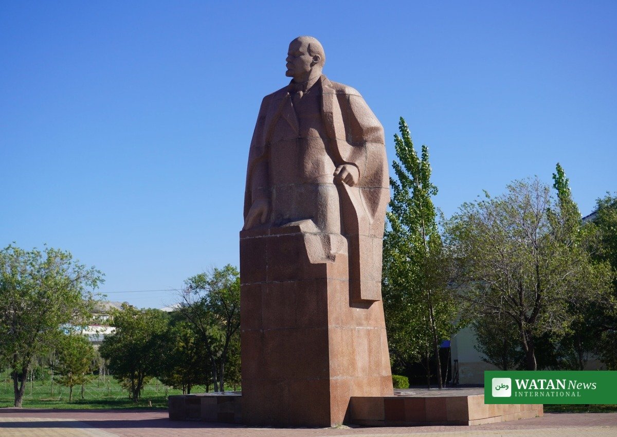 A statue of Vladimir Lenin in Kazakhstan