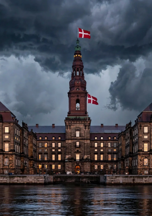 Venstre måling i bund – Christiansborg Slot i København