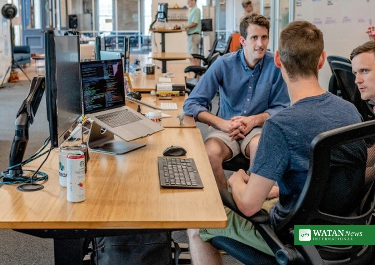 Startup founders meeting