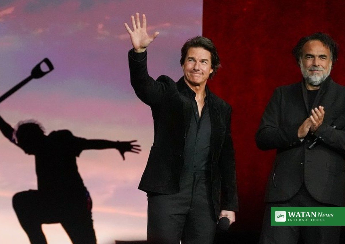 Verity beats Digger box office — Tom Cruise waving at the Digger presentation alongside director Alejandro González Iñárritu