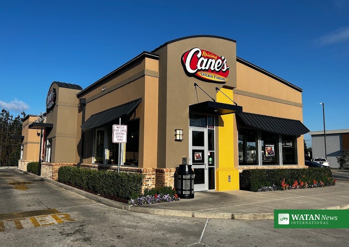 Raising Cane's restaurant storefront expansion October openings