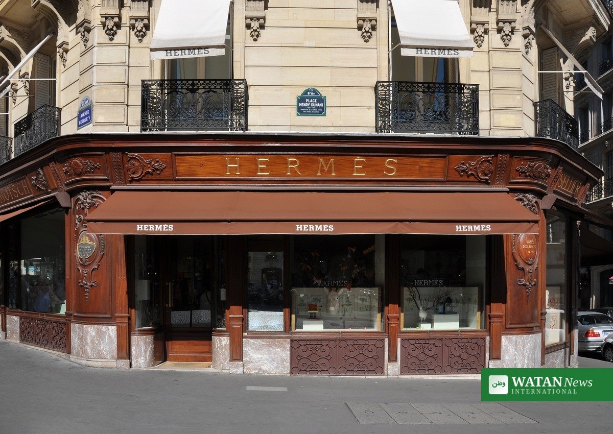Hermes flagship store on Avenue George V in Paris