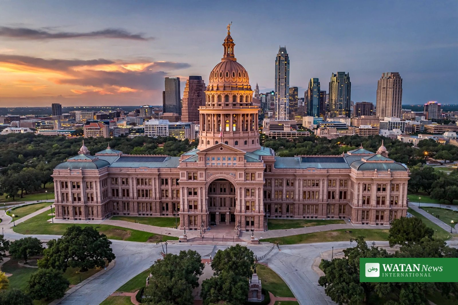 Plot to attack the Texas State Capitol: the Texas State Capitol building in Austin at dusk