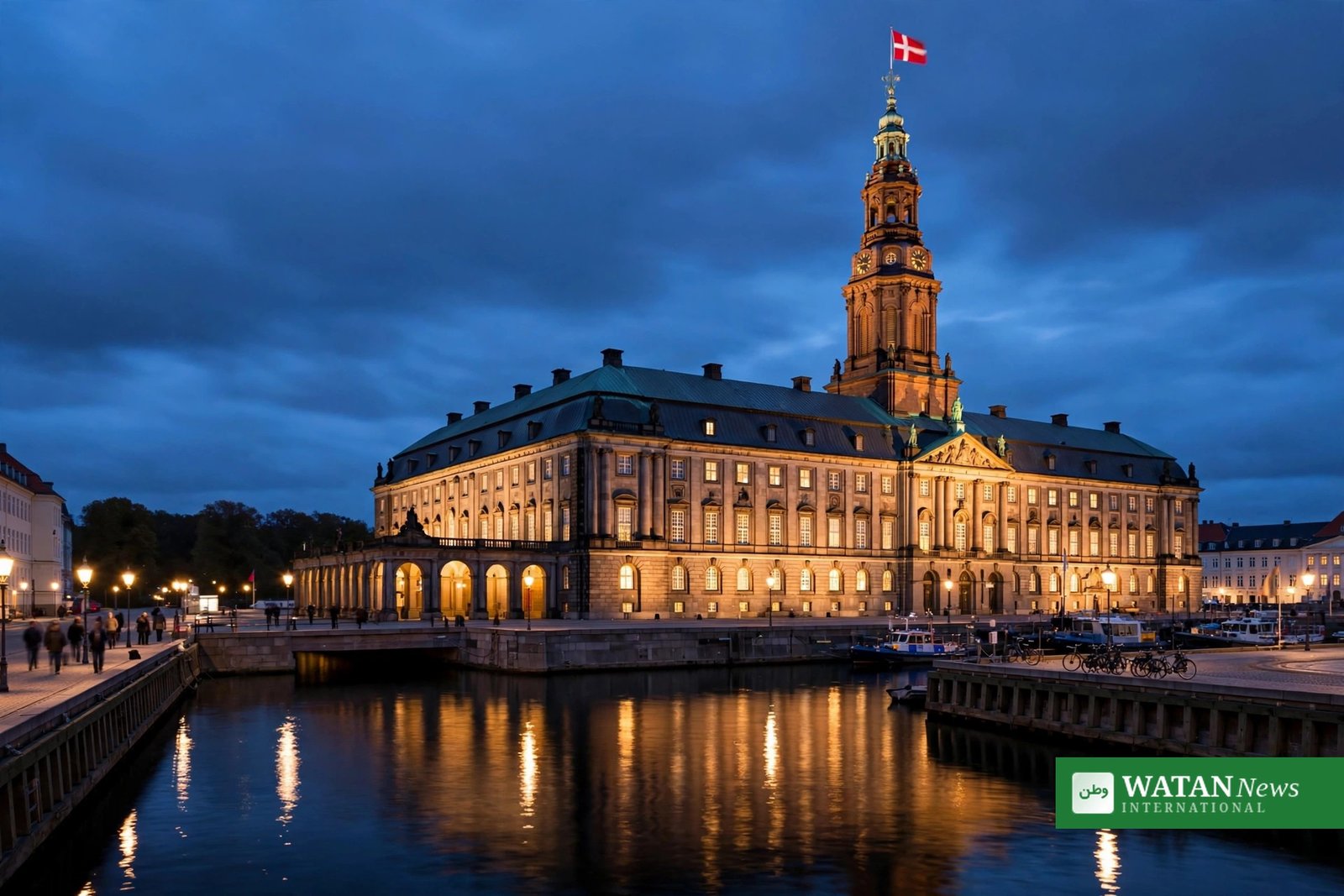 Christiansborg Slot i København ved skumring — Folketingets åbningsuge bliver afgørende for Venstre