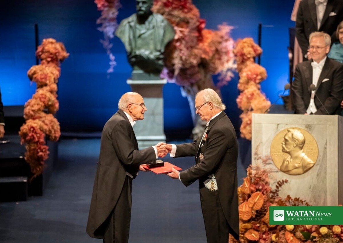 2026 Nobel Prize in Medicine — Nobel medal presented at the award ceremony in Stockholm