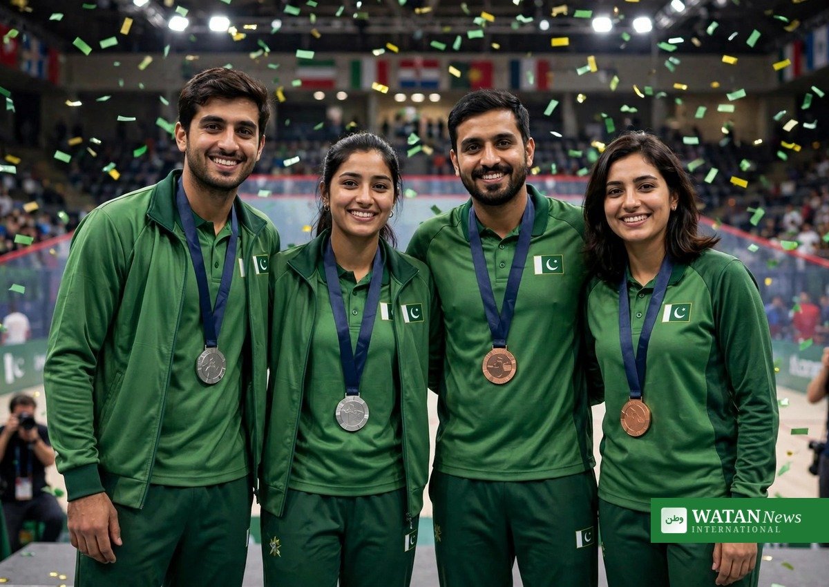 Pakistan squash medal winners with silver and bronze medals after the Asian Games team final