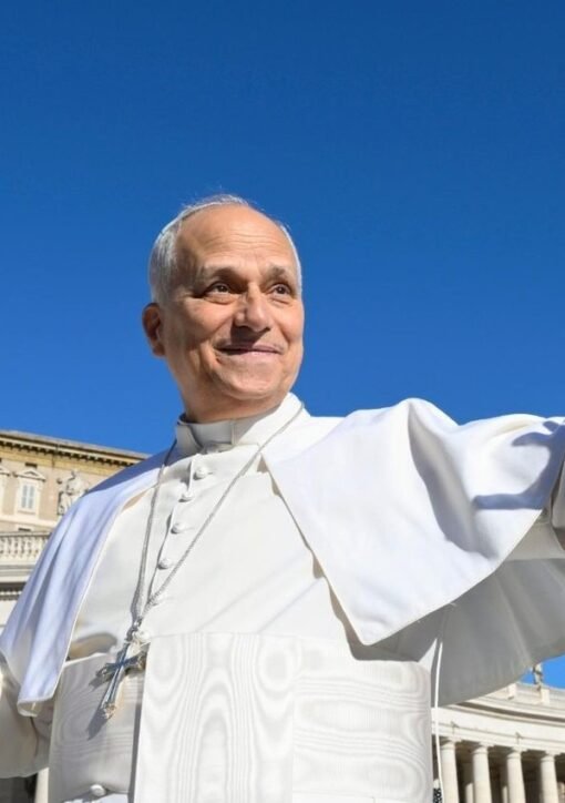 Pope Leo XIV waving to pilgrims in St. Peter's Square