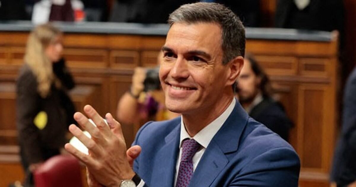Pedro Sánchez in Spain's parliament after calling a snap election