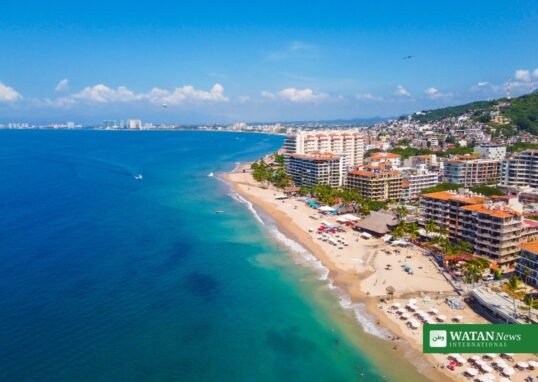 Category 4 Hurricane Simon approaches Puerto Vallarta on Mexico's Pacific coast