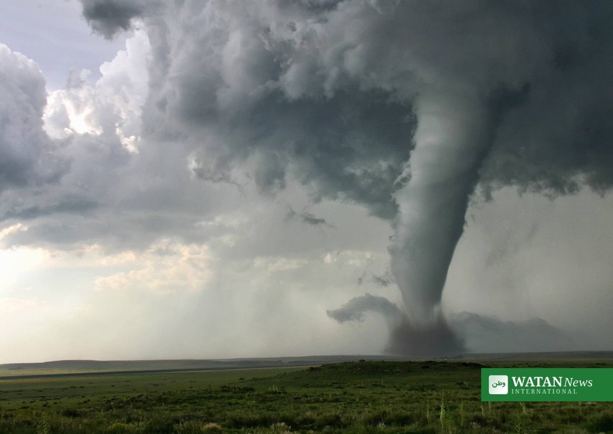 A tornado funnel — Sicily tornado Marsala