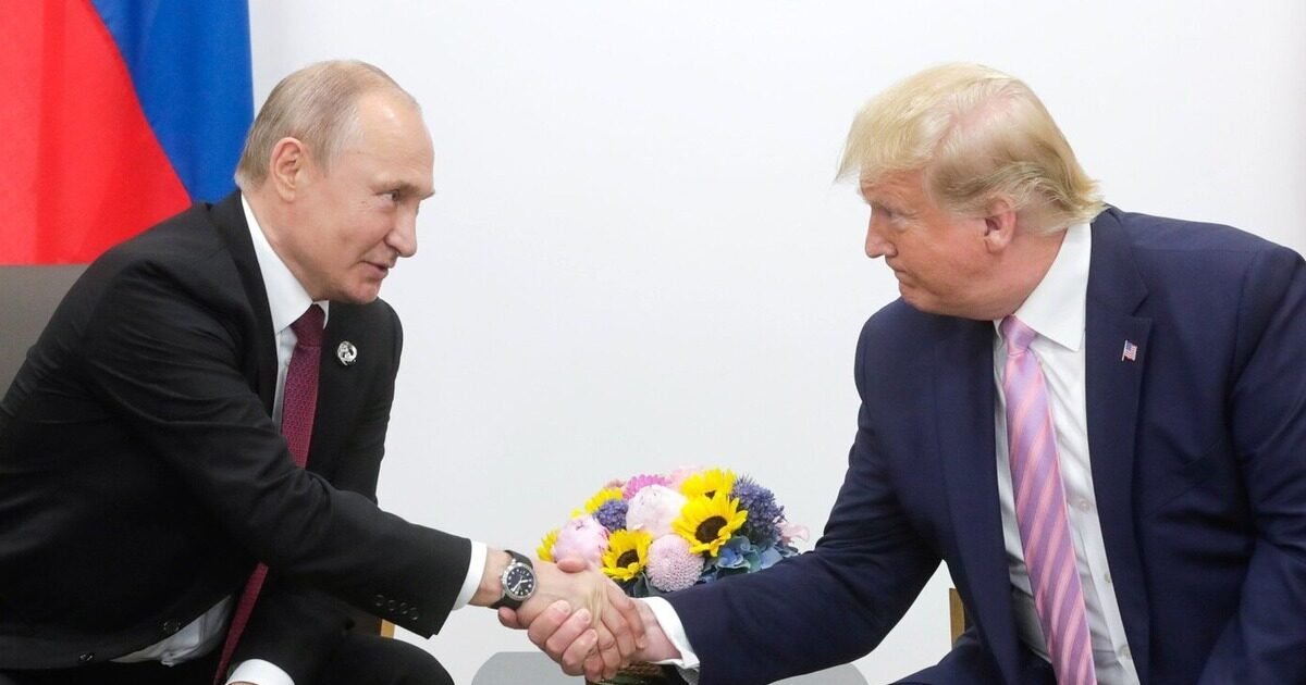 Donald Trump and Vladimir Putin shake hands — Trump Putin Russian diesel deal