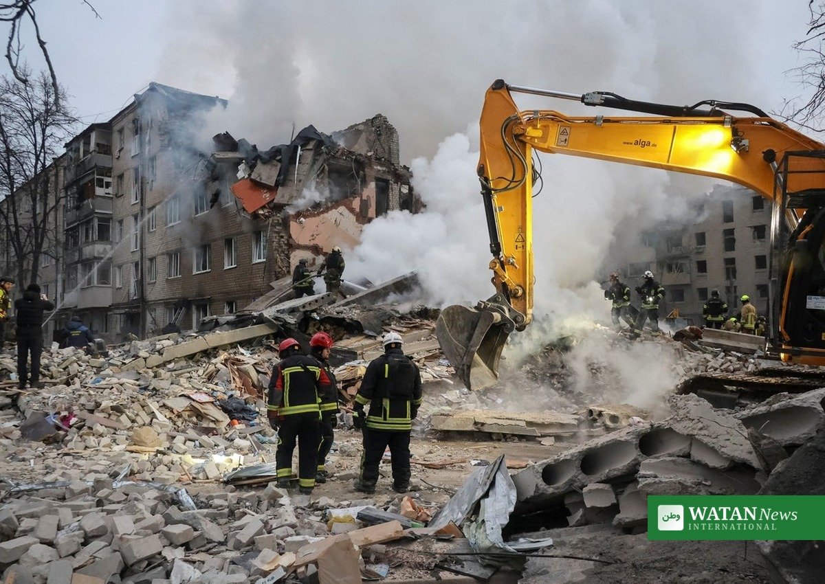 Ukraine energy ceasefire: rescue workers in Kharkiv after a Russian missile strike