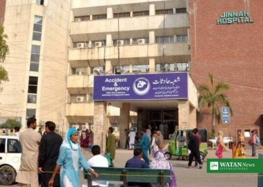 لاہور کے سرکاری اسپتال کی عمارت