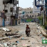 War-damaged street in Taiz, Yemen, as WHO reports nearly 1,700 killed in renewed Yemen fighting since August