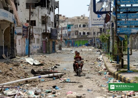 War-damaged street in Taiz, Yemen, as WHO reports nearly 1,700 killed in renewed Yemen fighting since August